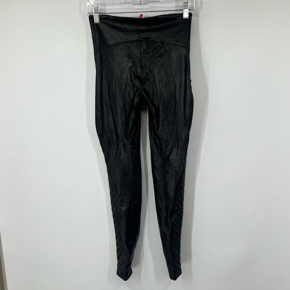 Spanx Quilted Faux Leather Leggings in Very Black - Picture 7 of 10